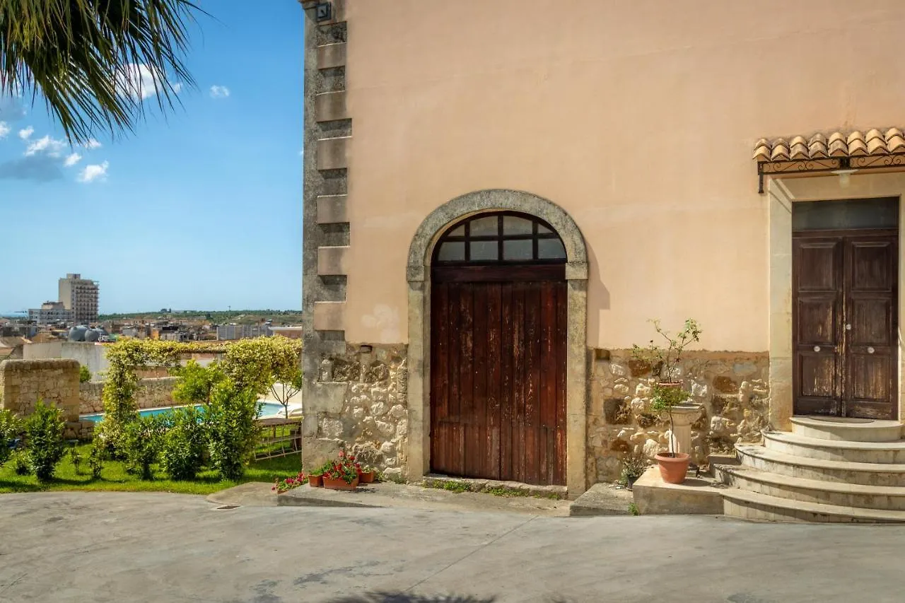 Bed & Breakfast Villa Rosaria Rooms Noto