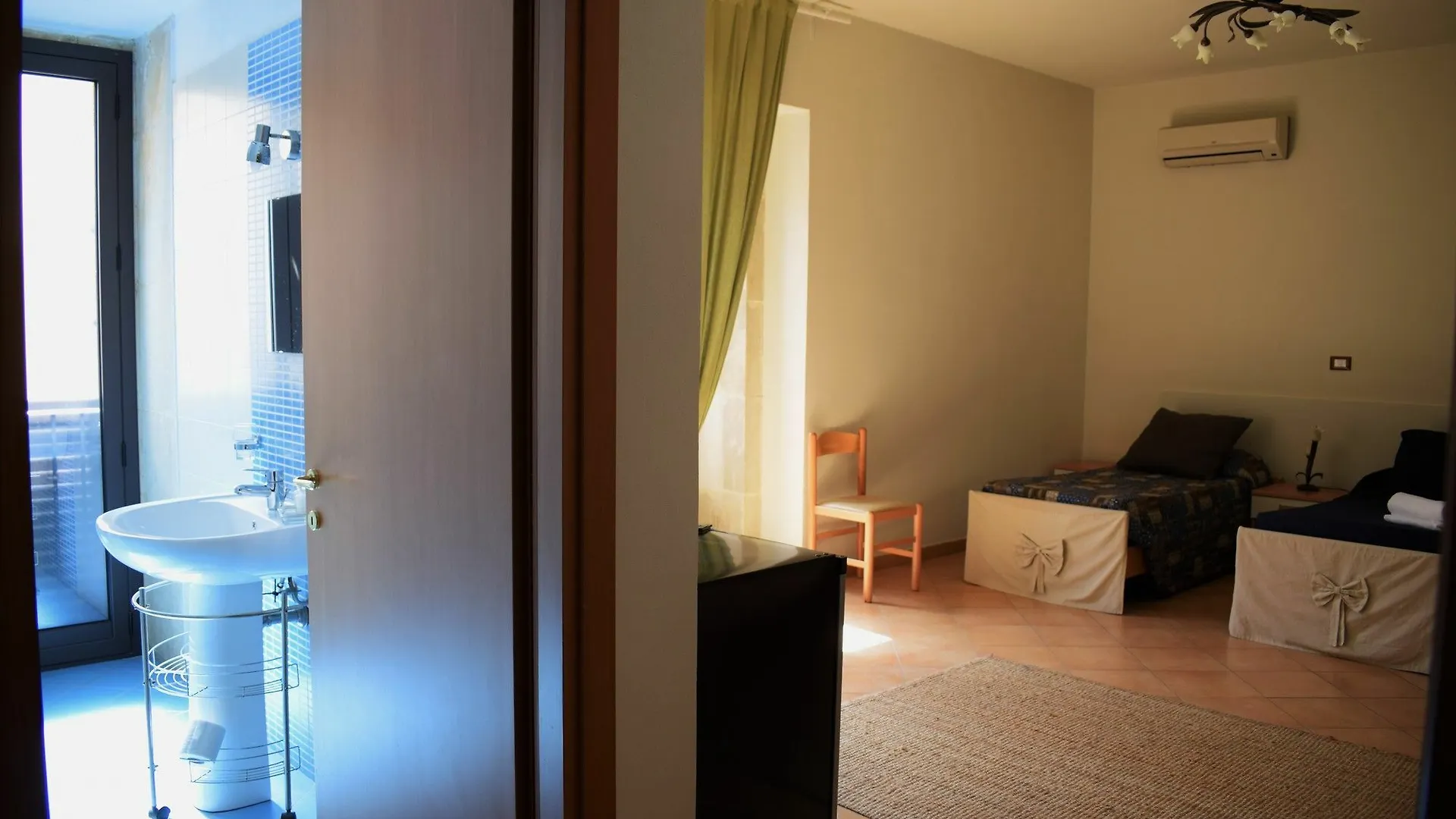 Bed and Breakfast Villa Rosaria Rooms Νότο